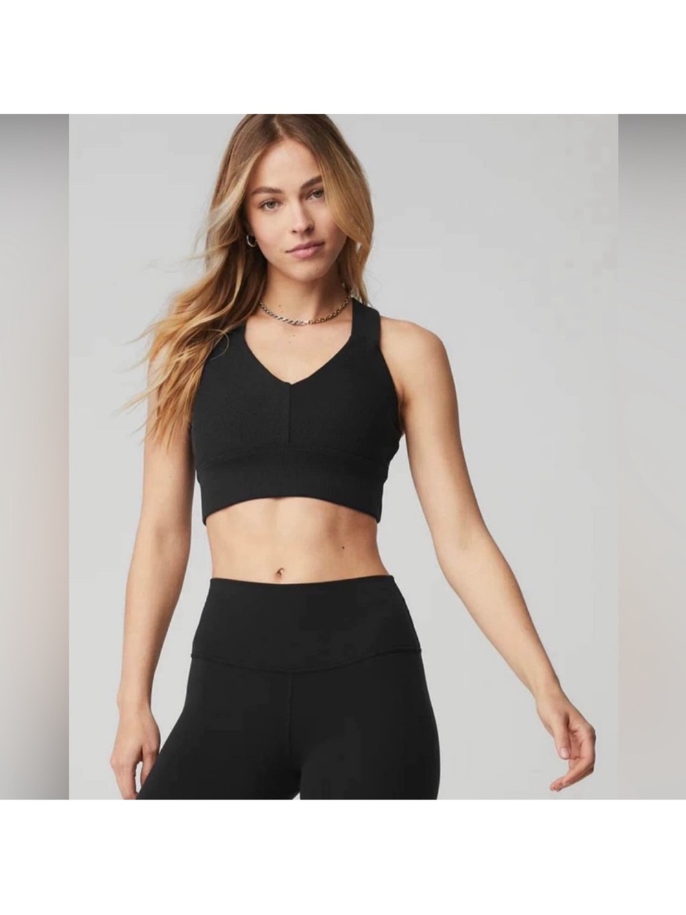 ALO Yoga Black Emulate Bra Size M